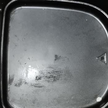 Yui Airfryer'de Boya Atması Paslanma