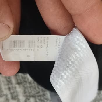 DeFacto Tişörtlerim Lerim Çok Kalitesiz Ve Tüylendi