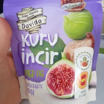 Dovido Kuru İncirde Kocaman Ölmüş Karıncalar Var