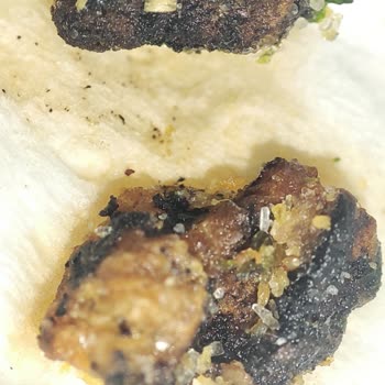 BİM Party Cipsi Fare Dışkısı