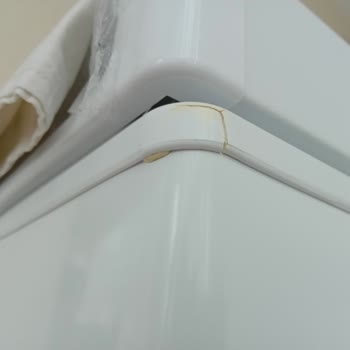 Arçelik Deforme Olan Dondurucu