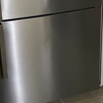 Arçelik Lekeli Buzdolabı Alt Kapağı