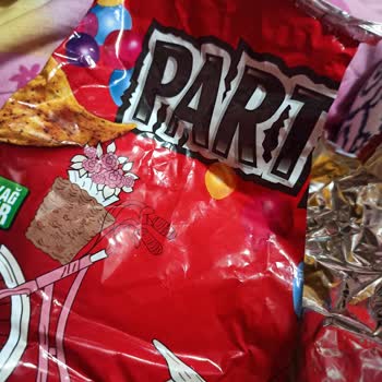 BİM'den Aldığım Party Cipsin İçinden Fare Pisliği Çıktı