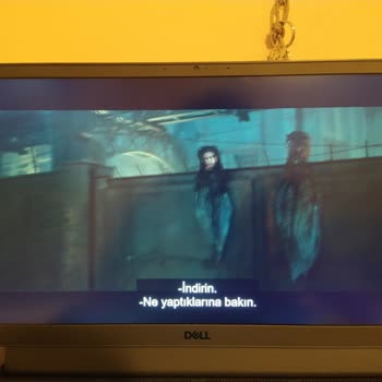 Dell Işık Sızması Ve Ekran Bağlantı Eşitsizliği