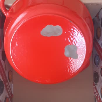 Lava Marka Tencere Boya Dökülmesi