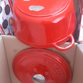 Lava Marka Tencere Boya Dökülmesi