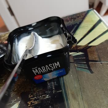 Golf Dondurma Golf Maraşım Böcek Çıktı