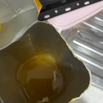 Dimes Meyve Suyu Ve İçinden Çıkan