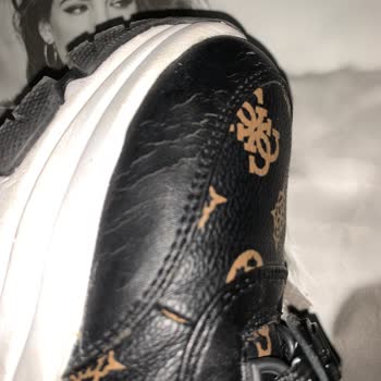 Guess Aldığım Üründen Memnun Kalmadım