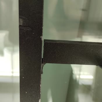 Larem Mobilya Kalitesiz Malzeme Satışı!