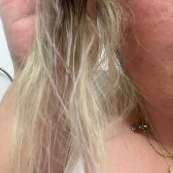 Palette Farklı Renk Boya Çıkması