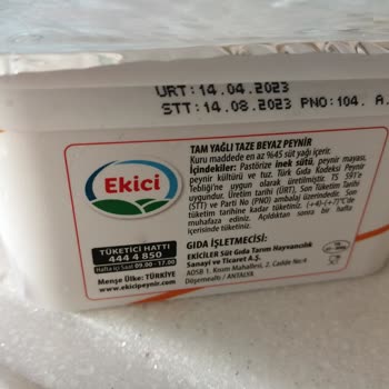 Ekici Süzme Peynirden Küf Çıktı.