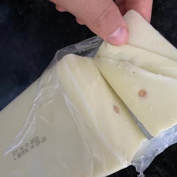 Teksüt Kaşar Peynirinde Belirsiz Madde