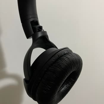 Aztek Teknoloji JBL 510BT Kulaklıkta Sağ Pod Sorunu