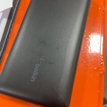 Belkin Şişme Çatlama Power Bank