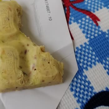 Nestle Damak'tan Kıl Çıktı!