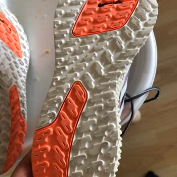 Boyner'den Alınan Aşınan Adidas Spor Ayakkabı