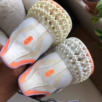 Boyner'den Alınan Aşınan Adidas Spor Ayakkabı