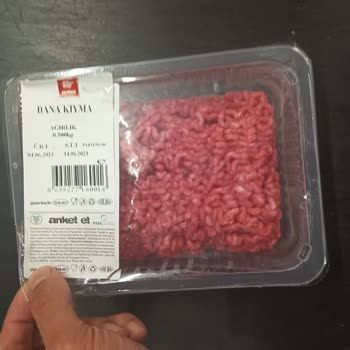 Anket Et Dana Eti Diye Aldatıyorlar