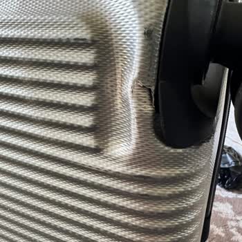 SunExpress Airlines Flight Delay with a Toddler and Damaged Luggage