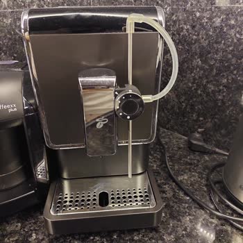 Tchibo Esperto Pro Kahve Makinesi Köpürtmüyor.