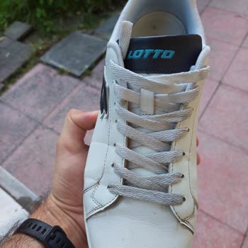 FLO Ayakkabı Lotto Ayakkabı Taban Yarılması - FLO Darıca Mağazası