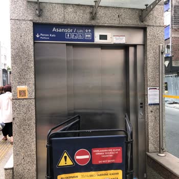 İett - İstanbul Elektrik Tramvay Tünel Tramvaydaki Asansörü Yaptırmıyor