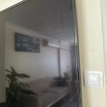 Sleepy Yüzey Temizleme Havlusunun Bıraktığı Leke