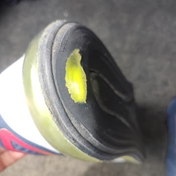 Kinetix Spor Ayakkabı Taban Soyulması.