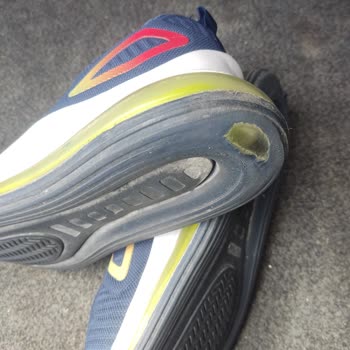 Kinetix Spor Ayakkabı Taban Soyulması.