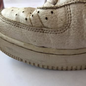 Nike Sattığı Ürünün Arkasında Durmuyor.