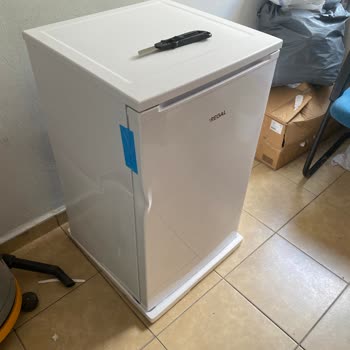 A101 Mağazası Alınan Büro Tipi Dolap Ezik