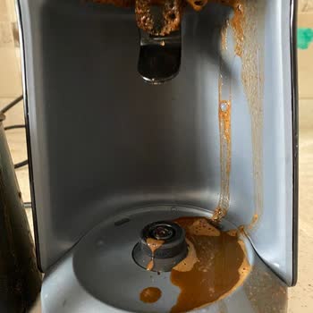 Arzum Okka Kahve Makinesi Taşırıyor