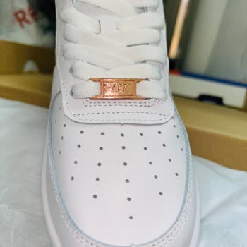 Sneakersfromturkey Orijinalliği Şüpheli Ürün Satıyor