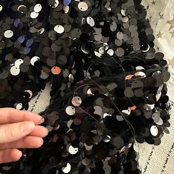 Coupe Official 'da Geç Kargo, Göründüğü Gibi Çıkmayan Hatalı Kıyafet