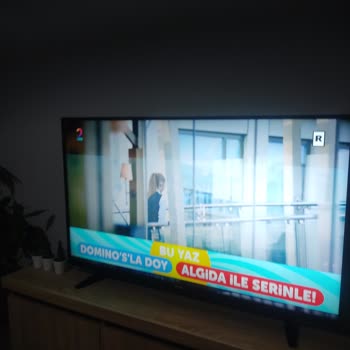 Arçelik TV Deki Uzun Çizgiler