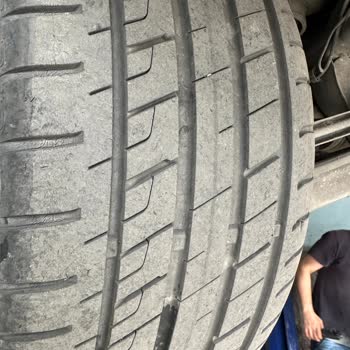 Milestone Lastik İçten Yarılması