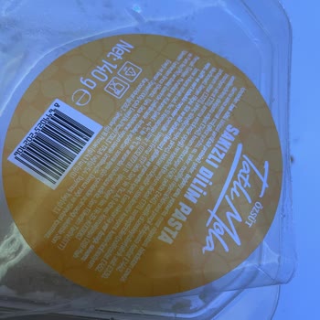 Özsüt Paketli Tatlının İçinden Sinek Çıktı