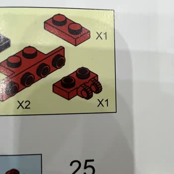 Adel Kalemcilik Pakette Bir Parça Yanlış