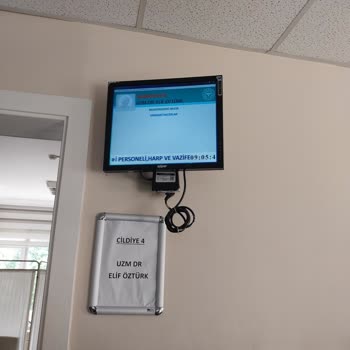 Bursa Çekirge Devlet Hastanesi Doktorlar Zamanında Gelmiyor