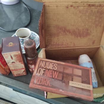 Cosmetica Siparişim Kırık Dağılmış Dökülmüş Bir Halde Geldi