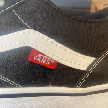 formwanssayakkabi(Instagram) Kusurlu Ürün Değişim Talebini Reddetti. Mesajlara Dönüş Yapmıyor!