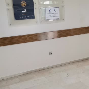 Yedikule Göğüs Hastalıkları Ve Göğüs Cerrahisi Eğitim Ve Araştırma Hastanesi Kardiyoloji Bölümü Oturma Yerleri