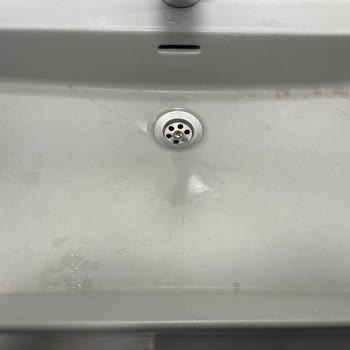 Bocchi 2 Lavabo Biri Mat Biri Parlak Ama Değişim Yok