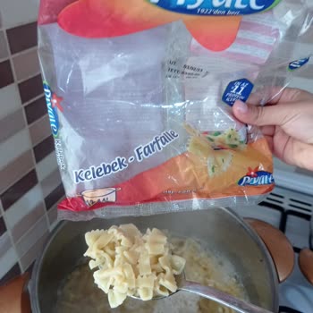 Şok Dan Aldığım Piyale Makarna Dağılıyor