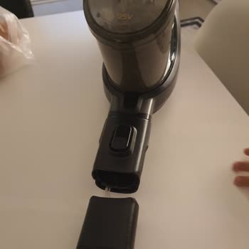 Philips XC8349/01 Aqua Plus Şarjlı Süpürge