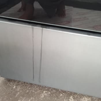 Altus Fırın Ön Yüzü Ve Arka Yüzünde Boya Akması Var