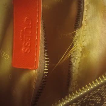 Feslegencollection (Instagram)  Çanta Aldım, Sıfır Kalite