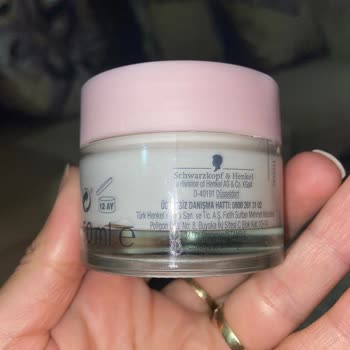 Sahte Diadermine Yüz Kremi