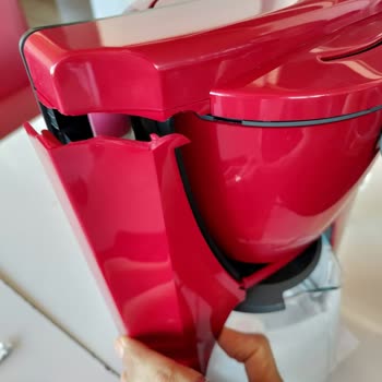 Media Markt Paketten Kırık Çıkan Kahve Makinesi